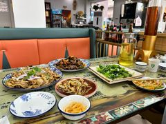 -壹阁胡羊焖饼(特色小吃街店)