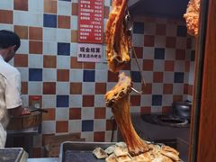 -清真·玛丽亚新疆菜主题餐厅(浙江中路店)