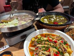 -川堂风·跷脚牛肉·乐山爆炒(宝山日月光店)