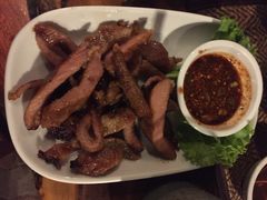 猪颈肉-自然餐厅(Phuket)