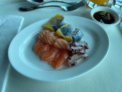 -澳门旅游塔360°旋转餐厅(南湾湖广场店)