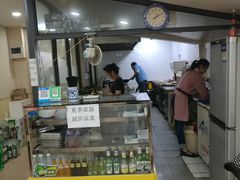 -吴三酸菜麻食酱香面馆(印花布园小区店)