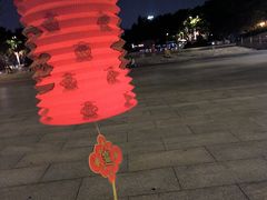 -英雄广场