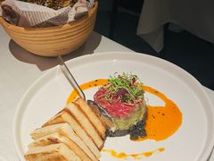 牛肉塔塔配牛油果黑橄榄酱-Solo(衡山路店)