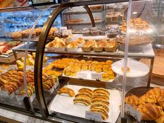 现烤面包-罗森尼娜(德思勤店)