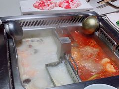 -海底捞火锅鲜切牛肉主题店(长寿路店)