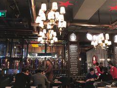 大堂-爱啤精酿·民谣酒馆(滨江店)