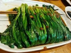 -郑贵初烧烤·烤凤爪的发明者(王家湾店)