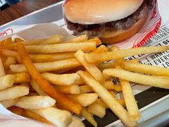 -FATBURGER 特富客汉堡(外交公寓店)