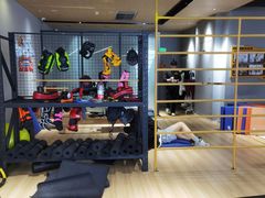 -超鹿运动(五四路恒力城店)