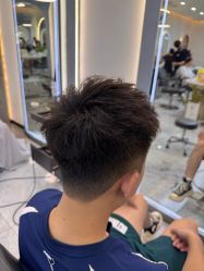 -苏奇发型·烫发染发