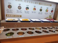 -七欣天香辣蟹火锅(闵行浦江欢乐颂店)