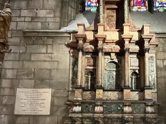 -文艺复兴百货(米兰大教堂广场店)