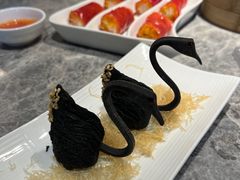 黑天鹅榴莲酥-悦秀·高级粤菜