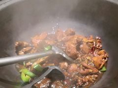 -挂旗柴锅鸡(蚌山区嘉年华店)