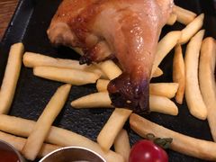 -麦落精酿啤酒餐吧(先农大院店)