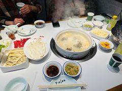 -张家艺·张家砂锅(湖州织里富民店)