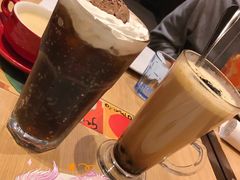 -必胜客(WOW中心城店)