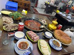 -尚品牛味汤锅火锅(康定总店)