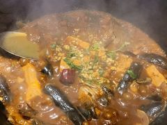 -山河屯铁锅炖(哈西站店)