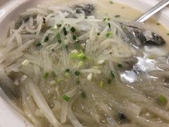 鲫鱼萝卜丝-曾记鸿发虾蟹城(枫林一路店)
