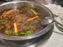 -肖肖酸萝卜鱼火锅(总店)
