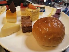 -OPEN開全日自助餐厅·牛肉火锅·海鲜(佛山希尔顿酒店)