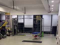 -中田健身工作室(绿地大道店)