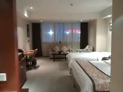 -爱时特套房酒店(会展中心远洋城店)