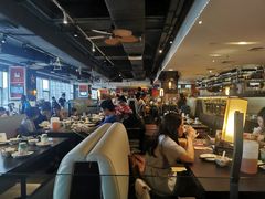-大头虾越式风味餐厅(光明广场店)