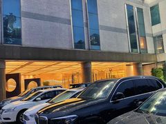 -南京双门楼宾馆(盐仓桥地铁站阅江楼店)