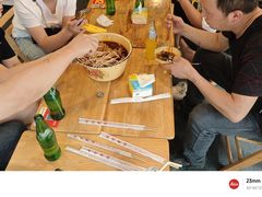 -拈签一笑黄牛肉辣卤串串