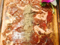 -热火朝天鲜切牛肉火锅(南强街巷店)