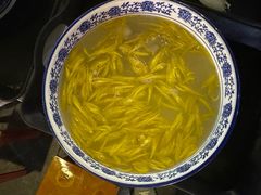 -火烧房子菊花米线(兴盛路店)