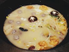 -咕嘟草帽鱼·牛奶一样的鲜鱼汤(包河万达广场创始店)