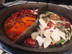 -贰回巷火锅馆(钟楼店)