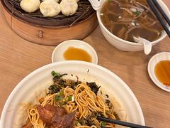 -佬钱湾仔(衣裳街店)