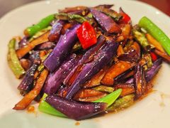 -鹤鸣嘉印象饭店(东市场小区店)