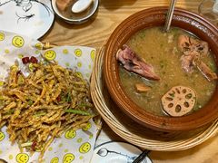-董厨煨汤馆(车站路店)