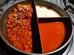 -热火朝天鲜切牛肉火锅(南强街巷店)