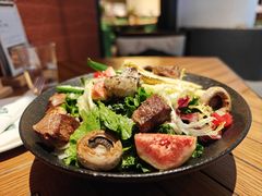 煎牛里脊沙拉-THE WOODS 简餐 (国贸商城店)