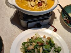 -鸽子侯·家宴·平价海鲜(绿地店)