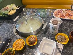 -一席地·本地鸡窝·杭帮鸡火锅(萧山银隆百货店)
