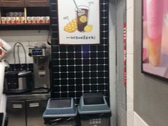 -桂桂茶(万嘉广场店)