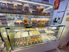 -白玉兰食品甜凤店(合生汇店)