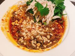 花生鸡丝蕨根粉-港丽餐厅(龙之梦长宁店)