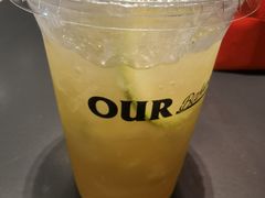 -OUR Bakery(中海环宇荟店)