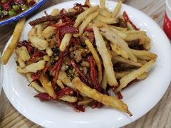 -江城燕子大排档(江汉路步行街店)