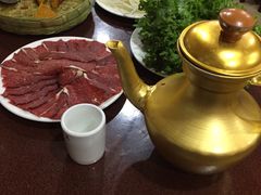 -银同牦牛肉火锅