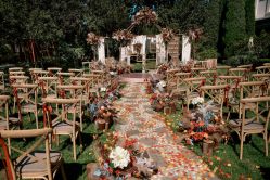 -花轿喜屋婚礼策划